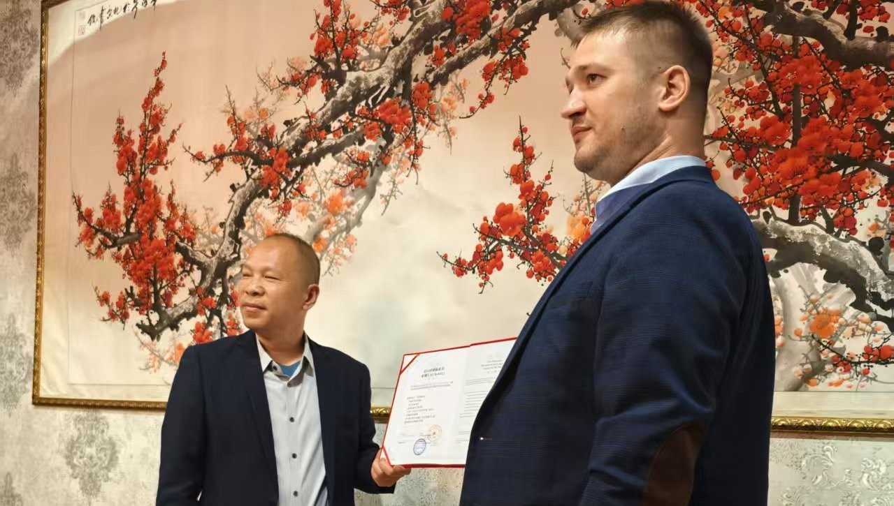 Moving forward with honors! Our company has received heartfelt testimonials and recommendations from clients, with an influx of positive reviews pouring in—all of which stand as a testament to the company’s outstanding service capabilities.